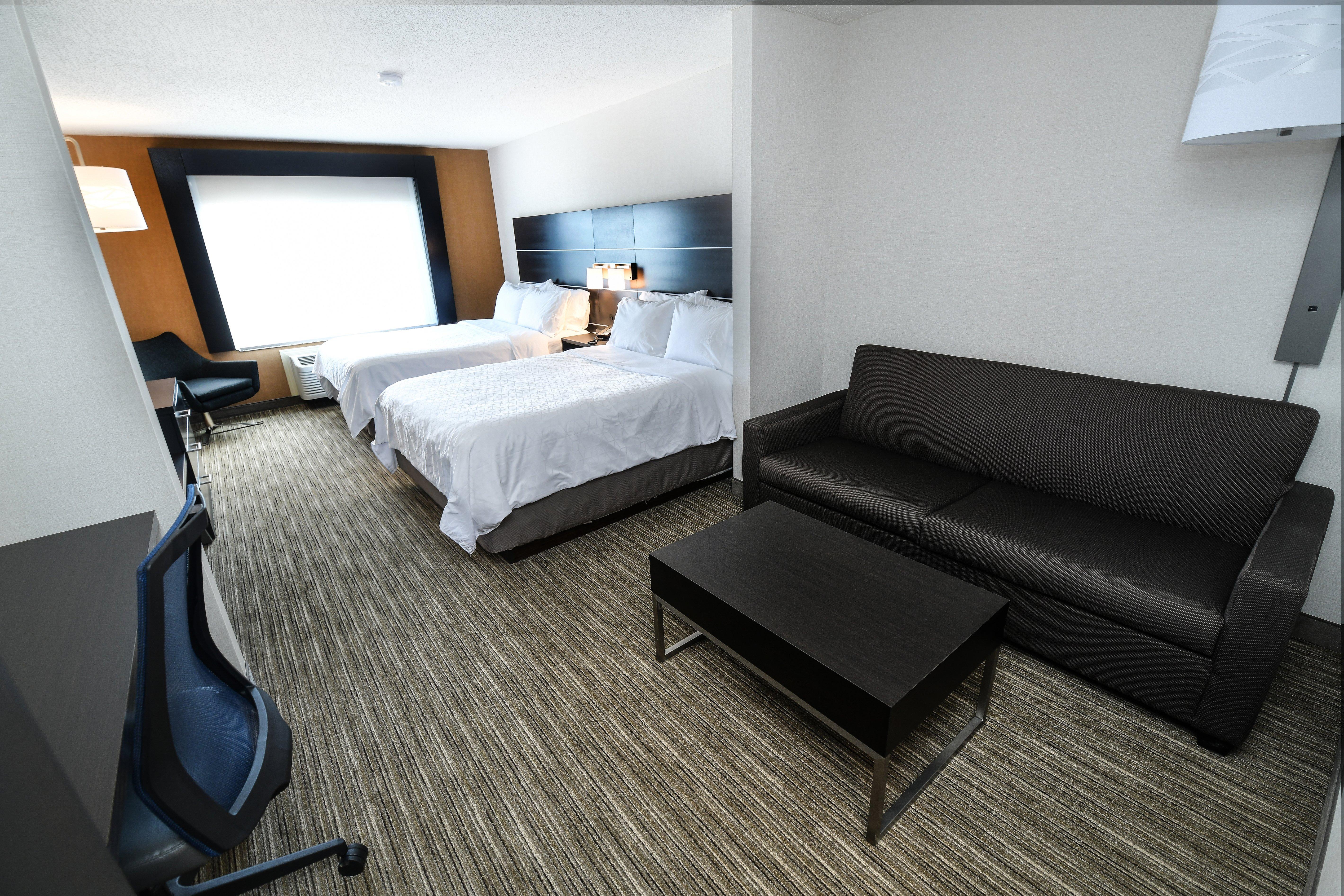Holiday Inn Express Hotel & Suites Grand Forks By Ihg Екстер'єр фото
