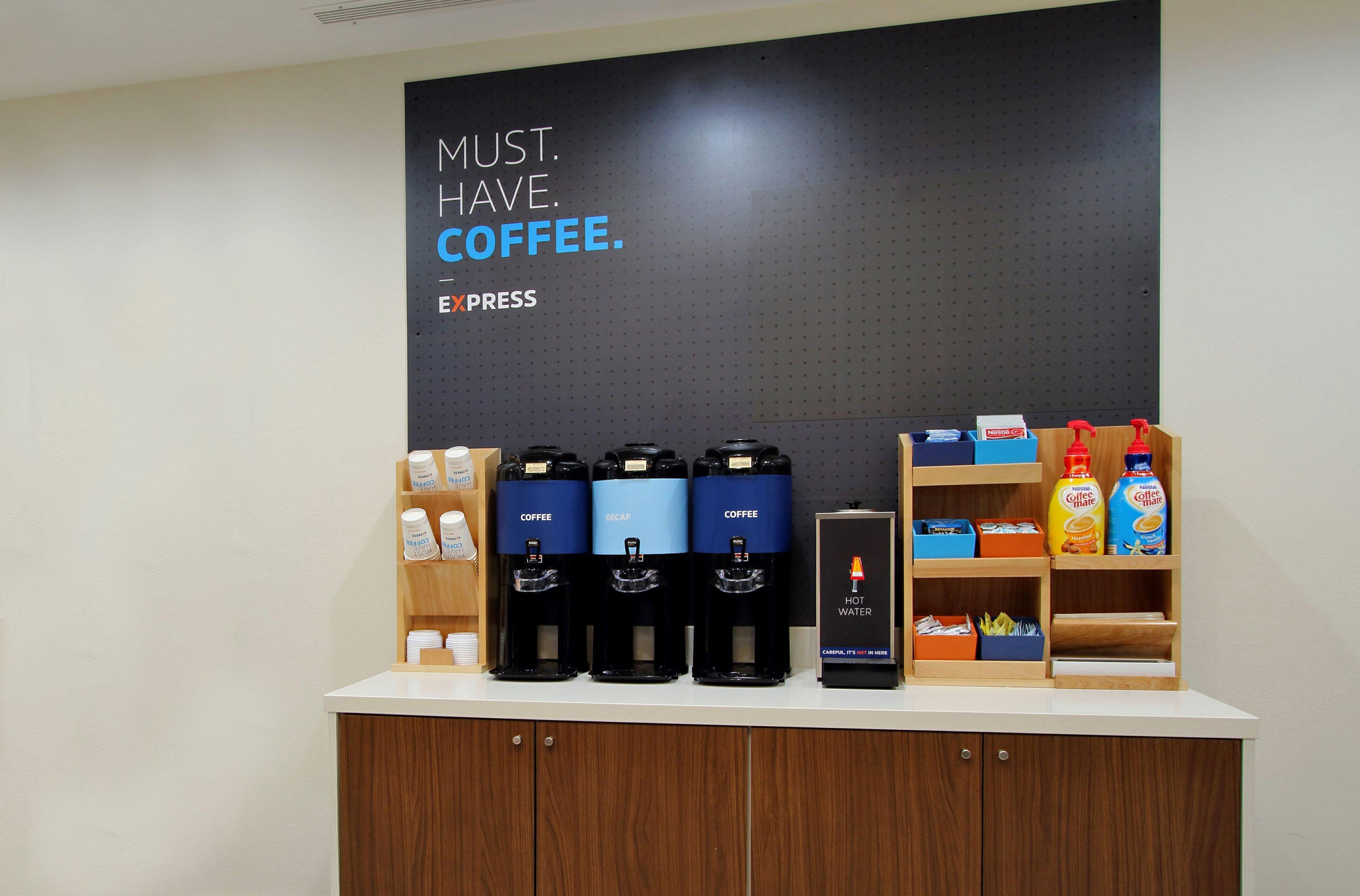 Holiday Inn Express Hotel & Suites Grand Forks By Ihg Екстер'єр фото